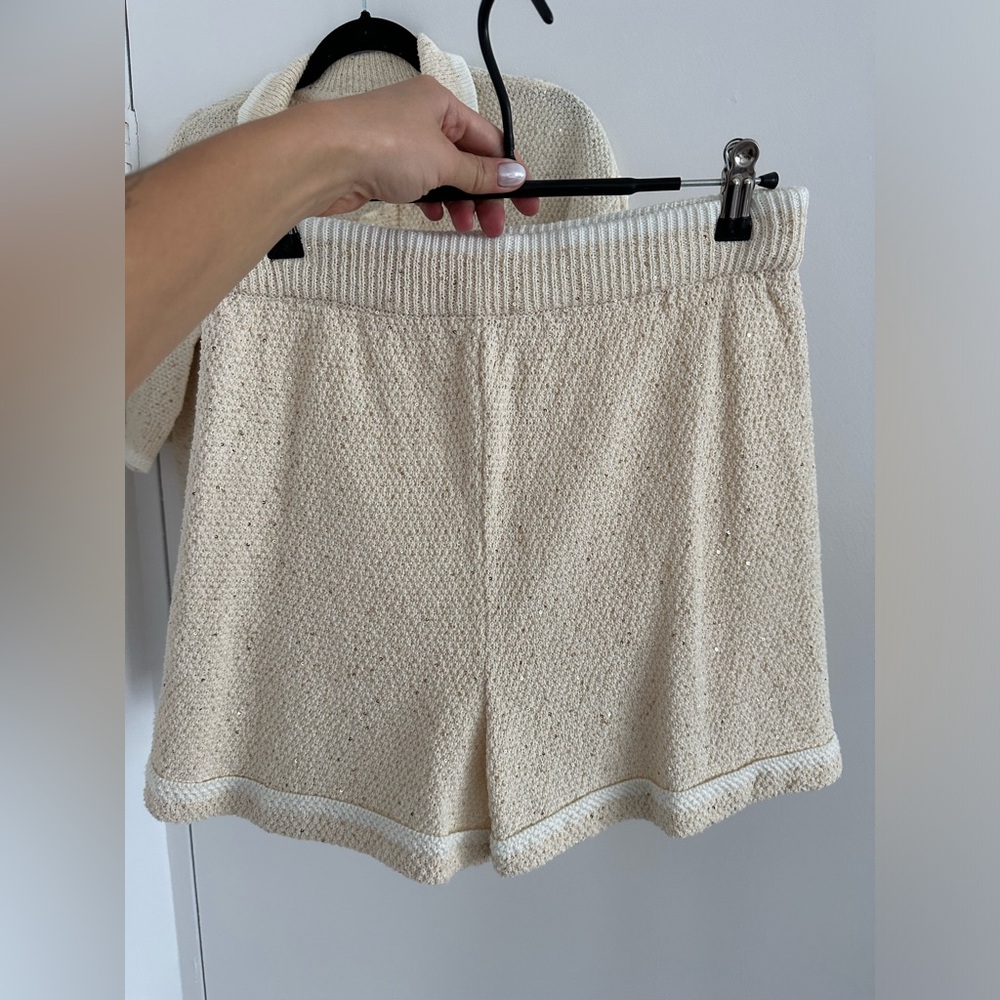 Roman Knit Short Set - Picture 5 of 10